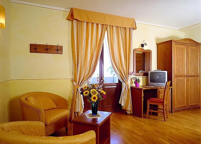 Sole 3* San Zeno di Montagna