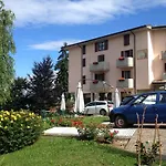 Sole San Zeno di Montagna