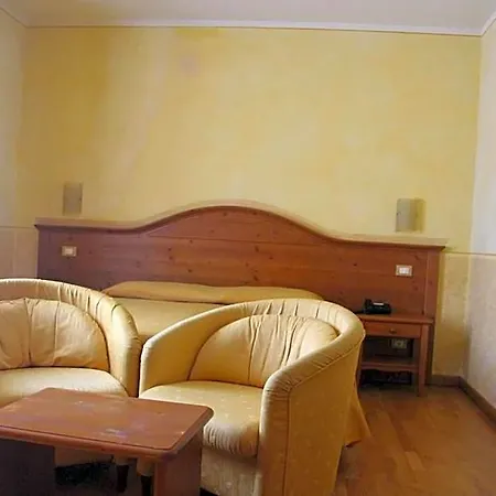 Sole Hotel 3*