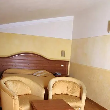 Hotel Sole San Zeno di Montagna