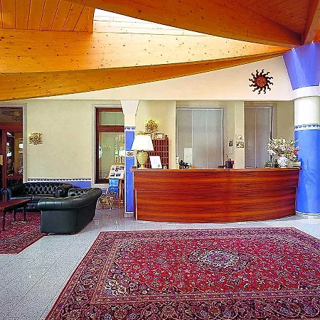 Sole 3* سان زينو دي مونتانا