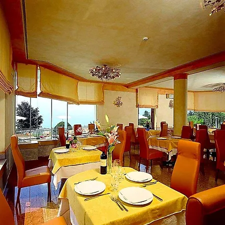 Otel Sole San Zeno di Montagna